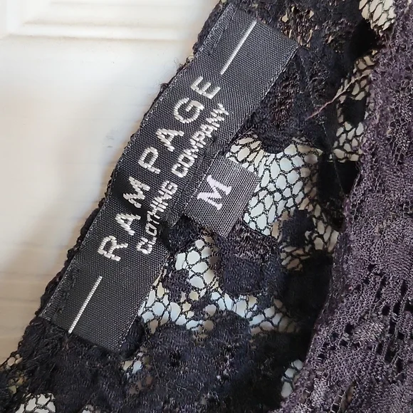 Top - Picture 4 of 4